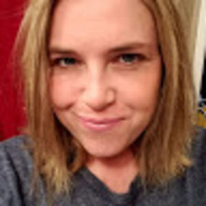 Meet your Posher, Adrienne